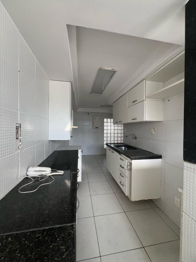 Apartamento para Venda em Recife, Boa Viagem, 3 dormitórios, 1 suíte, 2 banheiros, 2 vagas