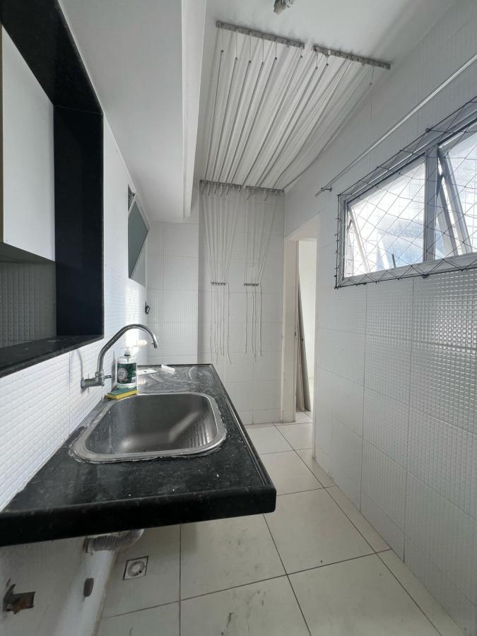 Apartamento para Venda em Recife, Boa Viagem, 3 dormitórios, 1 suíte, 2 banheiros, 2 vagas