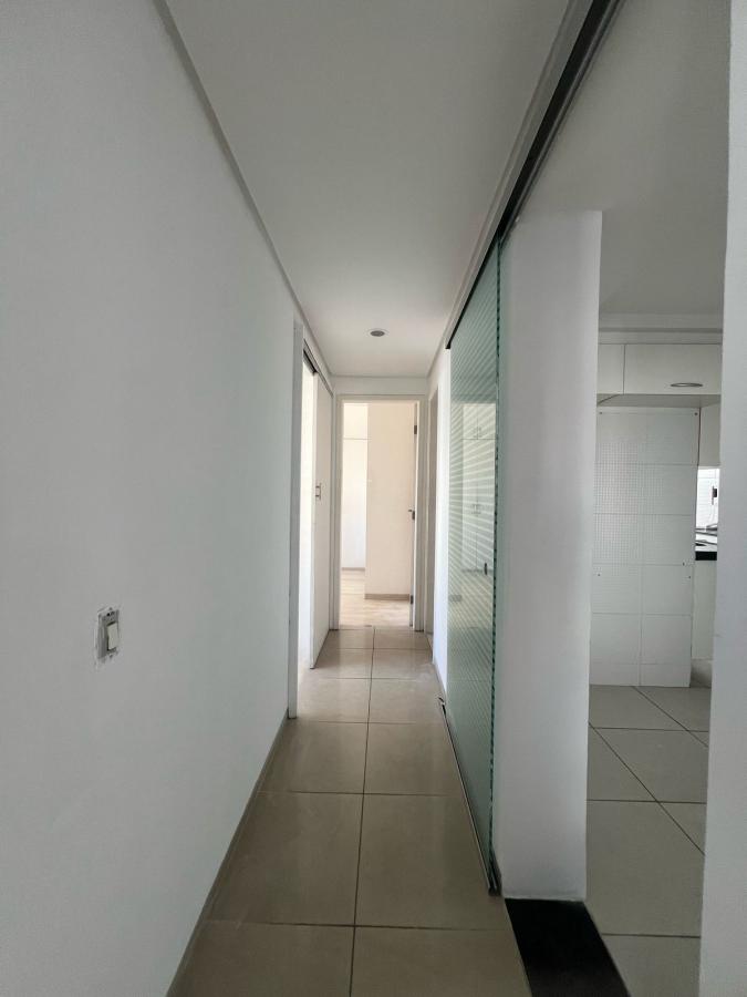 Apartamento para Venda em Recife, Boa Viagem, 3 dormitórios, 1 suíte, 2 banheiros, 2 vagas