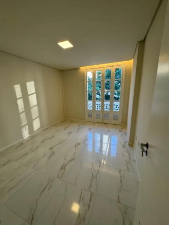 Apartamento, 3 quartos, 124 m² - Foto 2