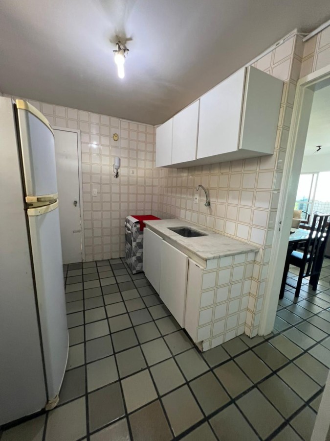 Apartamento para alugar com 2 quartos, 75m² - Foto 18
