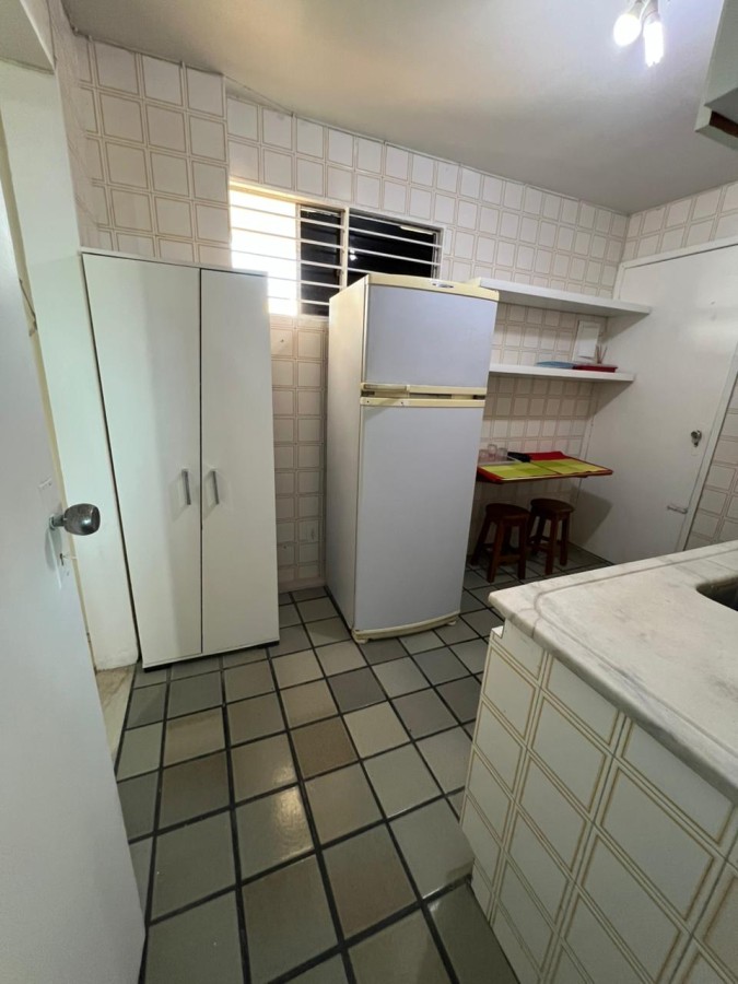 Apartamento para alugar com 2 quartos, 75m² - Foto 20