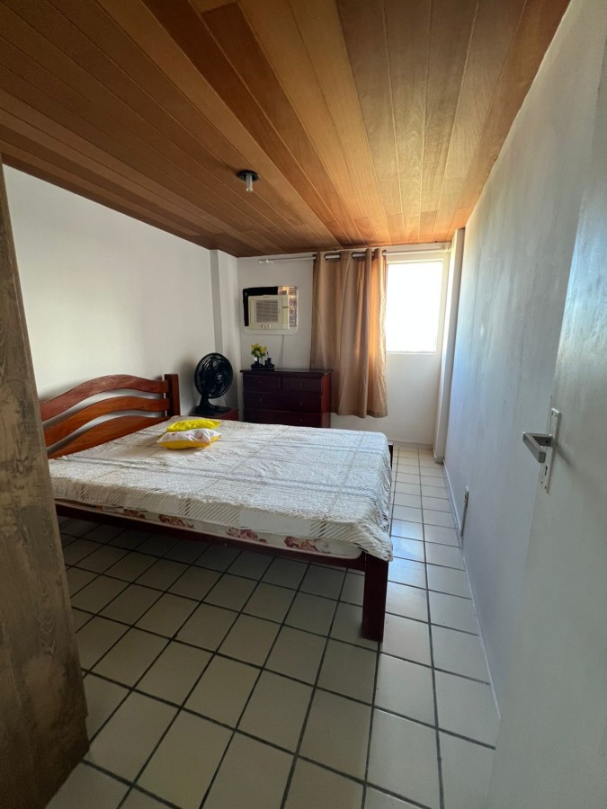 Apartamento para alugar com 2 quartos, 75m² - Foto 13