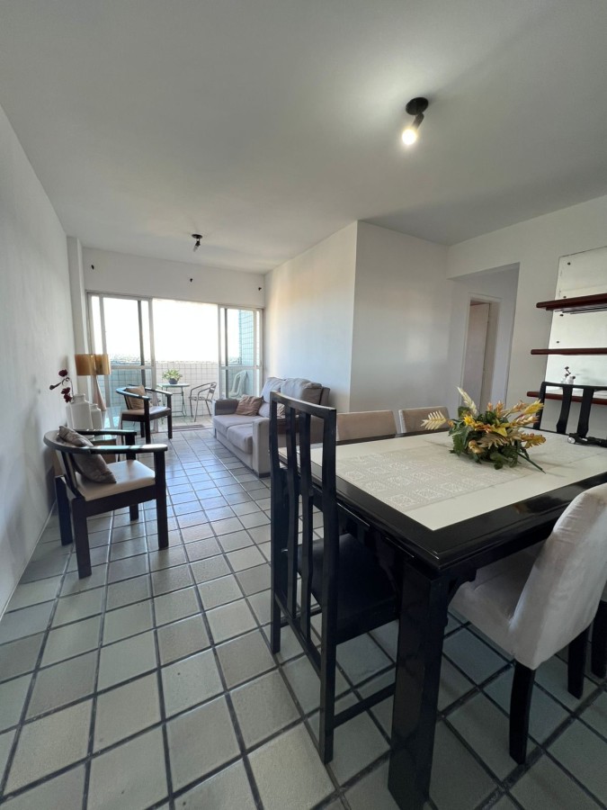 Apartamento para alugar com 2 quartos, 75m² - Foto 6