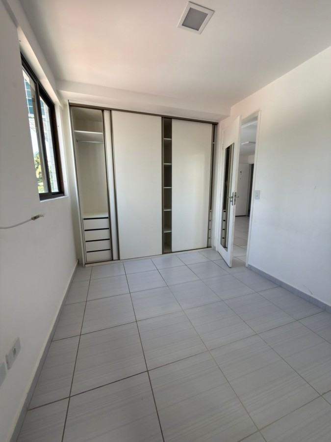 Apartamento para Venda em Recife, Boa Viagem, 2 dormitórios, 1 suíte, 1 banheiro, 2 vagas