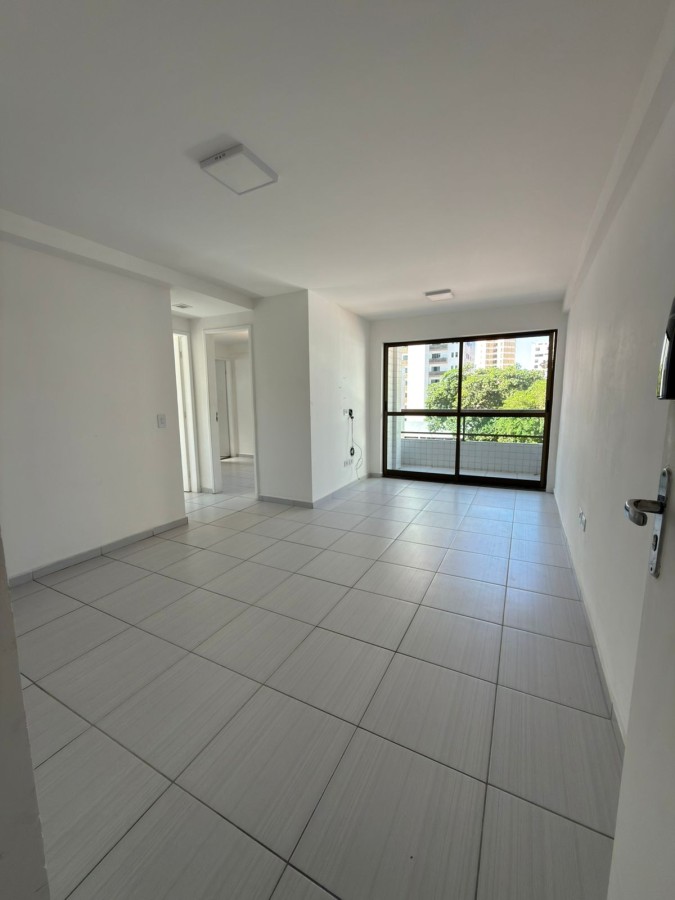 Apartamento para Venda em Recife, Boa Viagem, 2 dormitórios, 1 suíte, 1 banheiro, 2 vagas